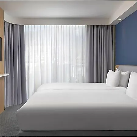 Hotel Express And By Ihg