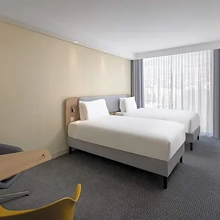 Express And By Ihg Hotel