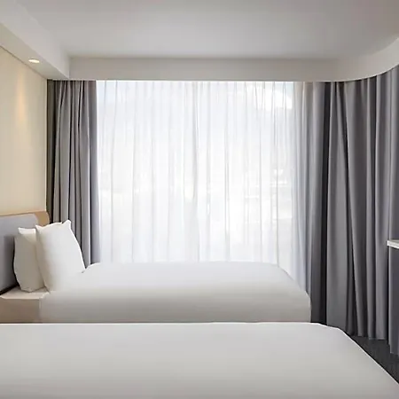 Hotel Express And By Ihg 2*